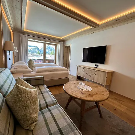 Alpenland - Fein & Klein, Zentral Und Ruhig Mit Modernem Wellnessbereich Hotel 4*