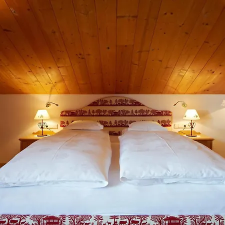 Alpenland - Feine Kleine, Zentral Und Ruhig Mit Modernem Wellnessbereich Lech am Arlberg