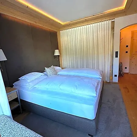 Hotel Alpenland - Feine Kleine 4*