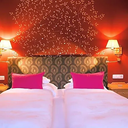 Hotel Alpenland - Feine Kleine 4*